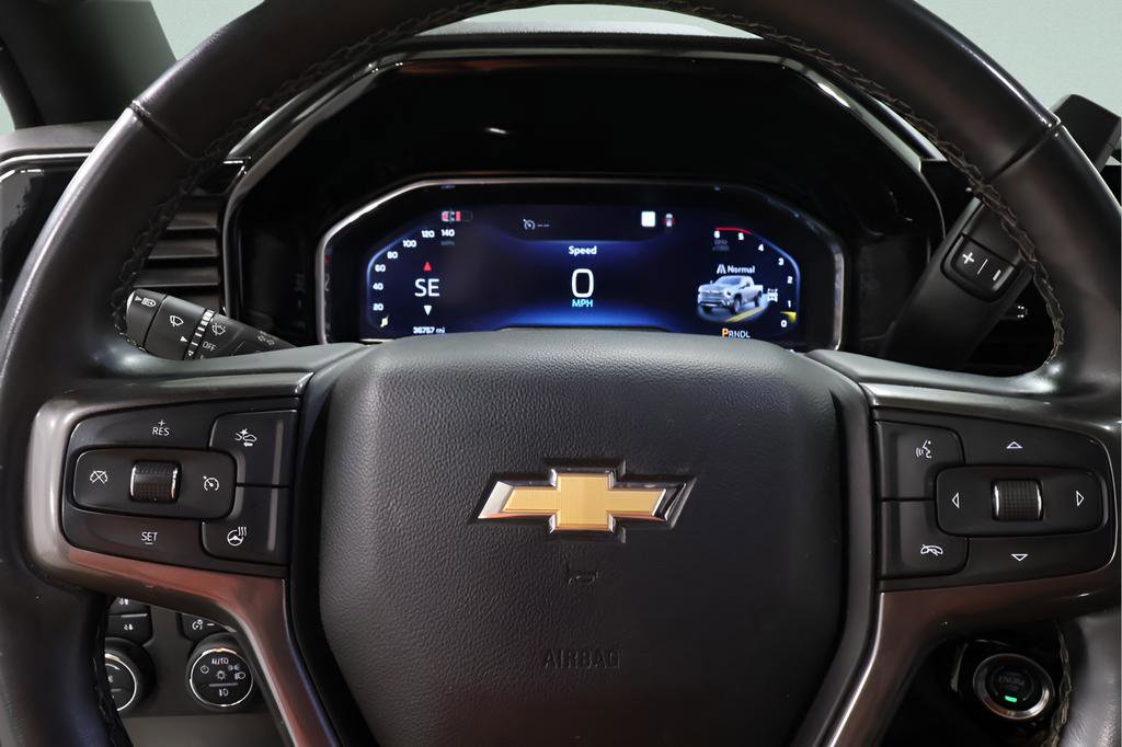 Used 2025 Chevrolet Silverado 3500 High Country w/ High Country Premium Package AWD/4WD image 14