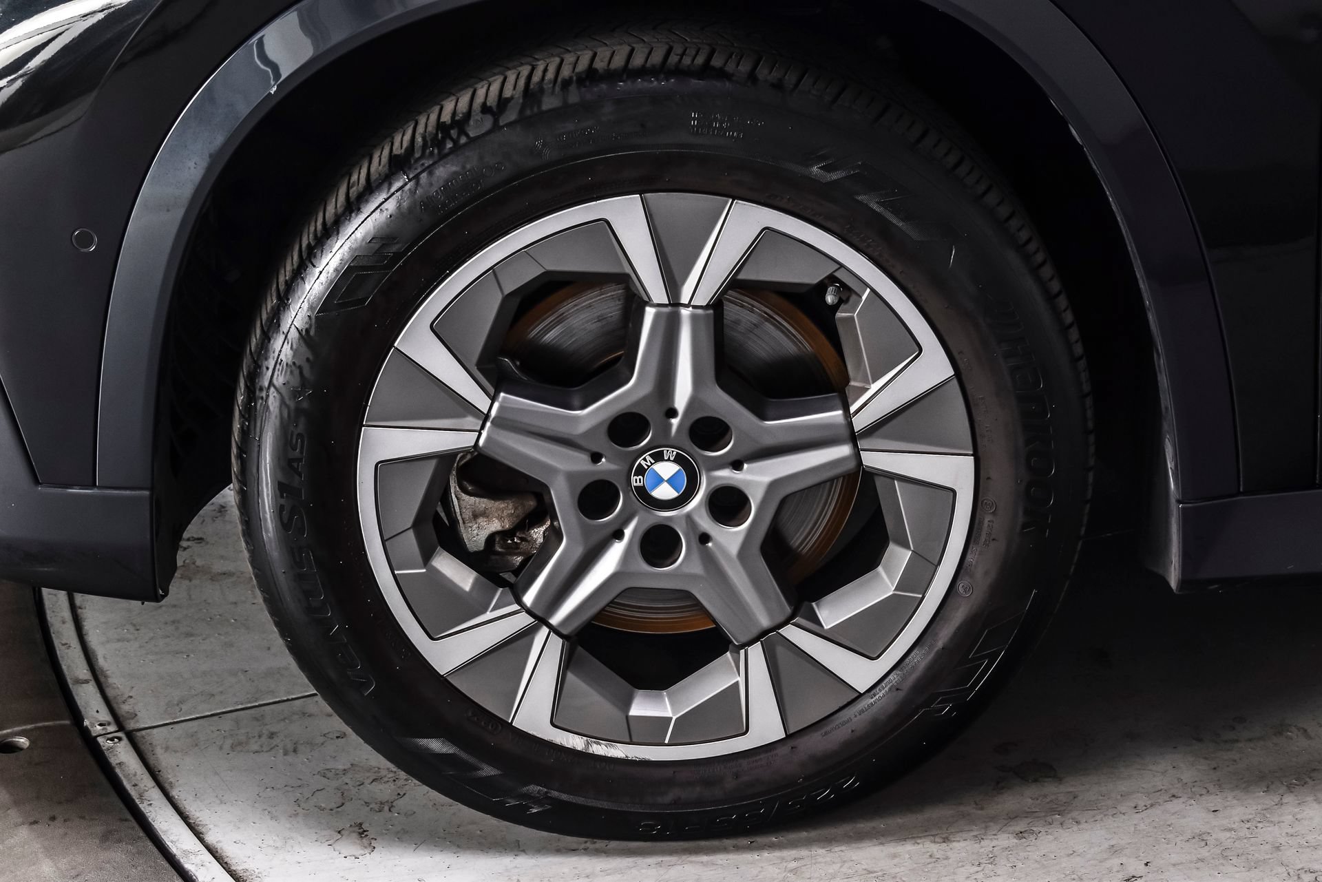 Used 2024 BMW X1 xDrive28i AWD/4WD image 9