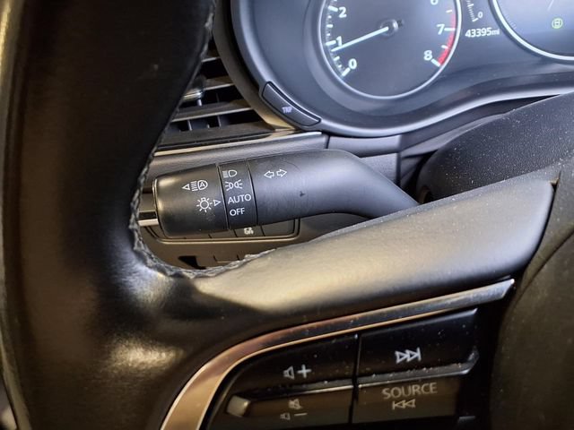 Used 2025 MAZDA MAZDA3 s FWD image 12