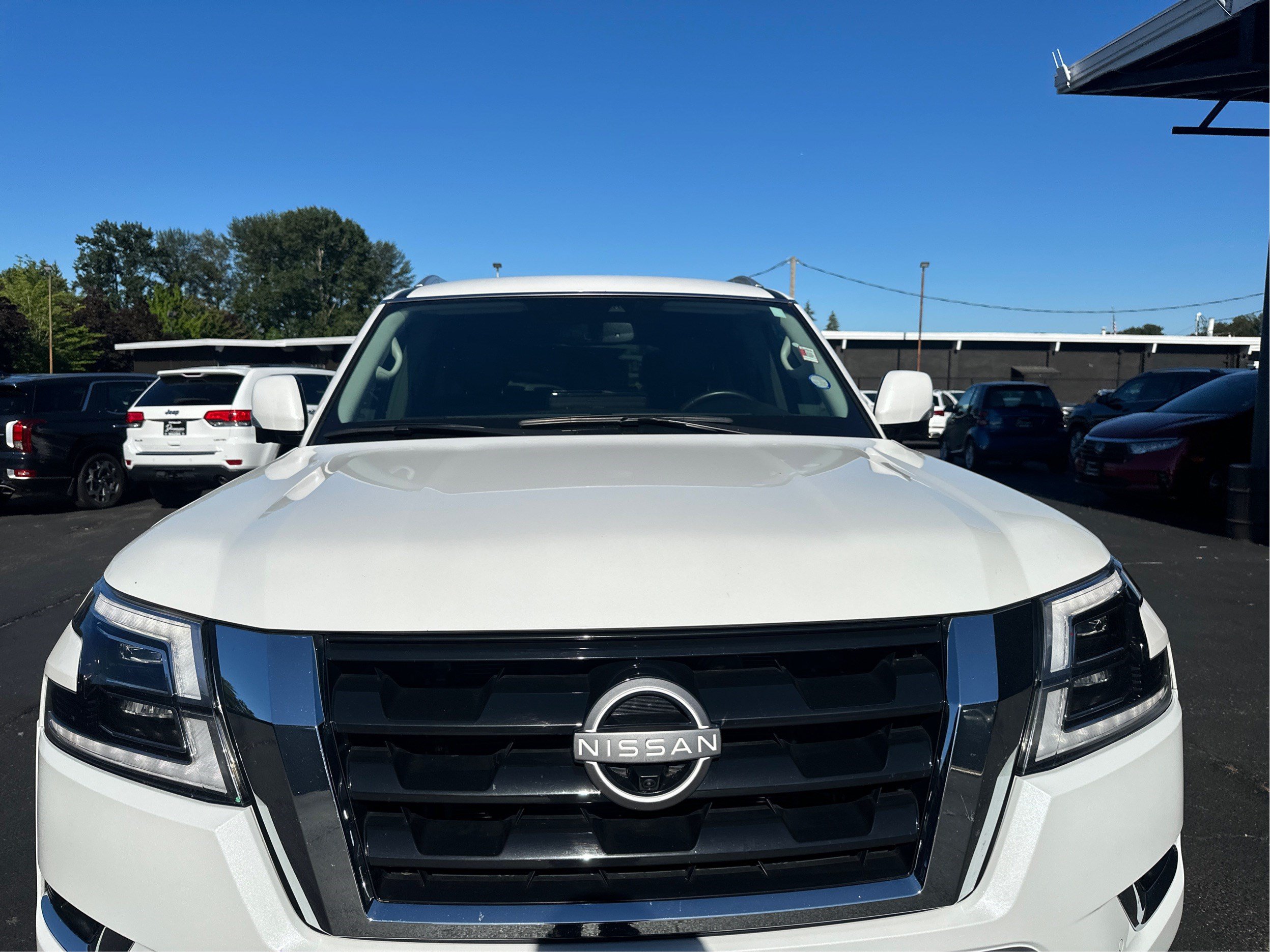 Used 2024 Nissan Armada SL AWD/4WD image 24