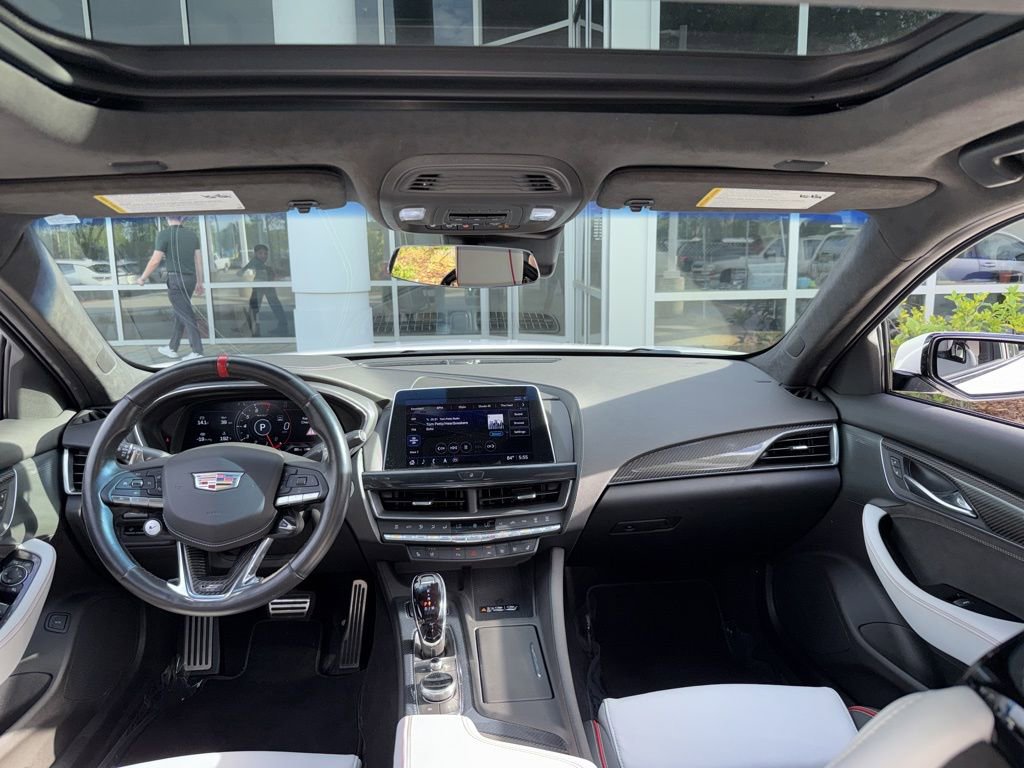 Used 2024 Cadillac CT5 V Blackwing w/ Driver Assist Package image 17