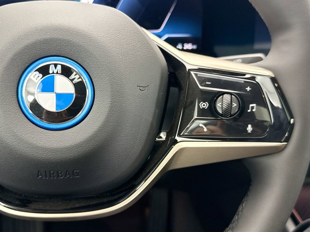 New 2026 BMW i5 eDrive40 w/ Premium Package image 12