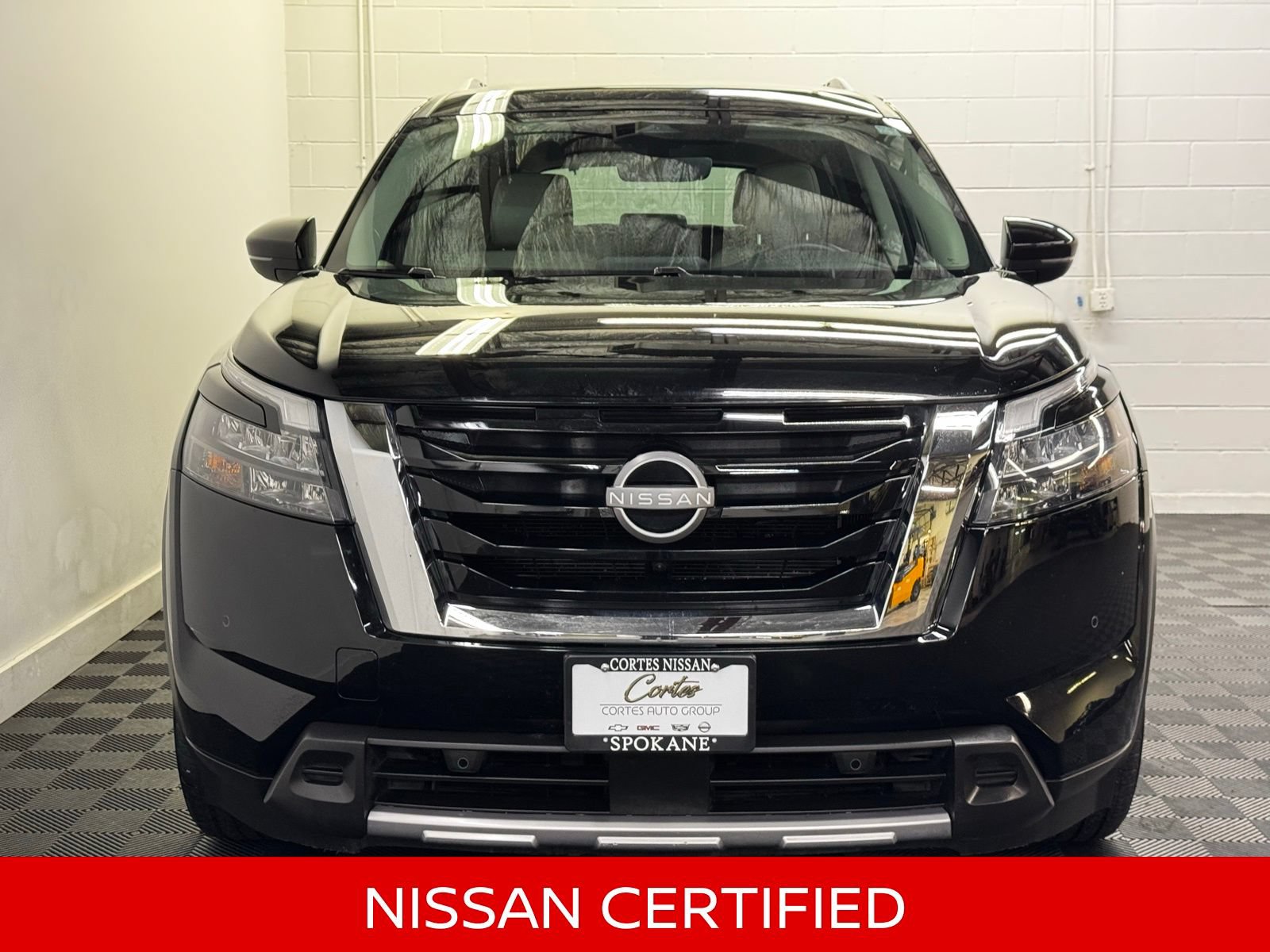 Certified 2025 Nissan Pathfinder SL AWD/4WD image 8