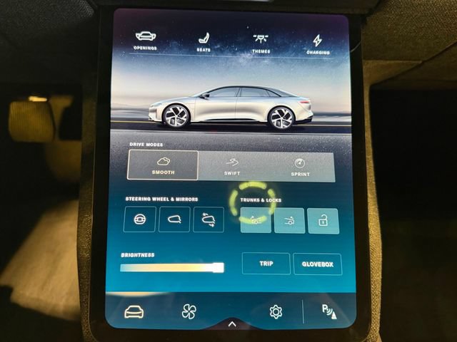 Used 2025 Lucid Air Touring AWD/4WD image 34