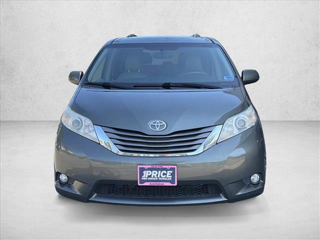 Used 2011 Toyota Sienna XLE w/ Premium Pkg FWD video 2