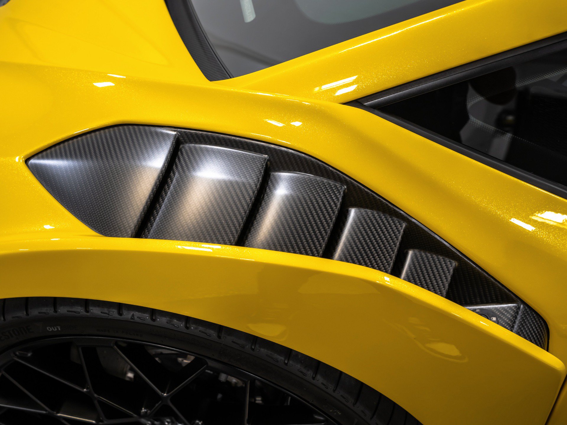 Used 2022 Lamborghini Huracan STO RWD image 22