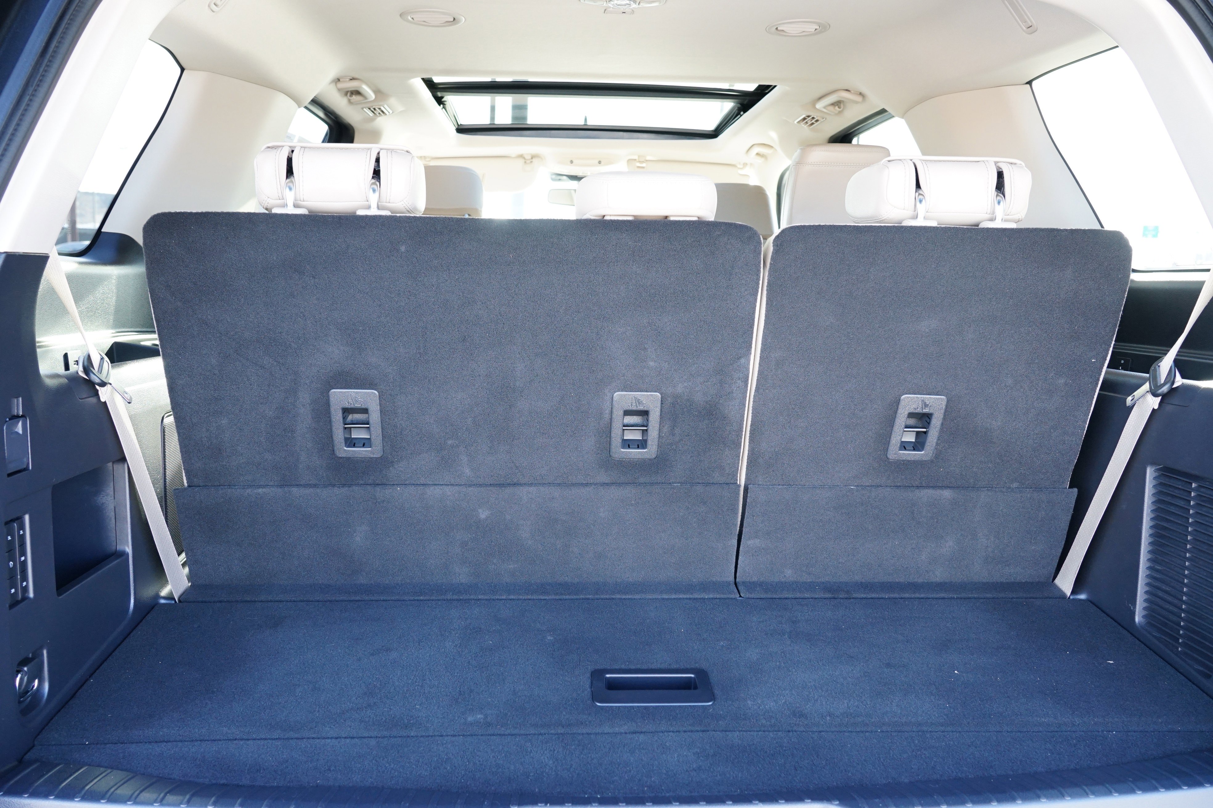 Used 2022 Ford Expedition Limited image 31