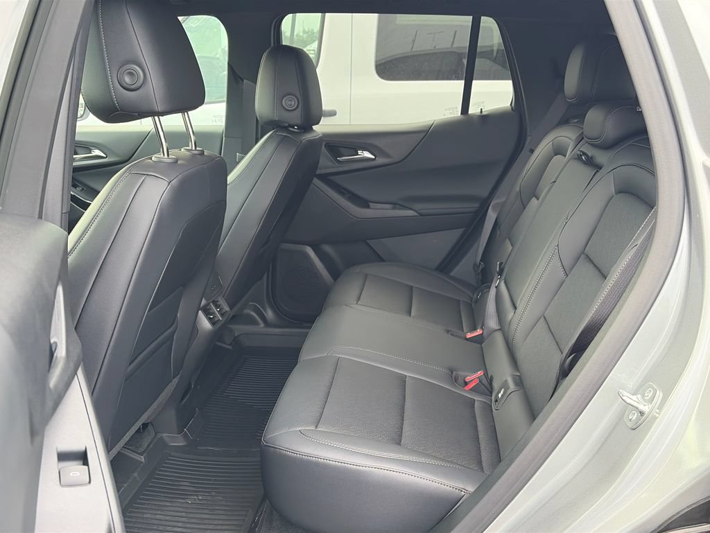 New 2027 Chevrolet Equinox LT w/ Convenience Package II FWD image 25