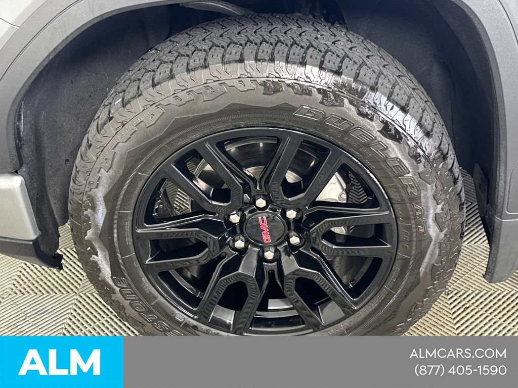 Used 2025 GMC Sierra 1500 Elevation w/ Elevation Premium Package AWD/4WD image 15