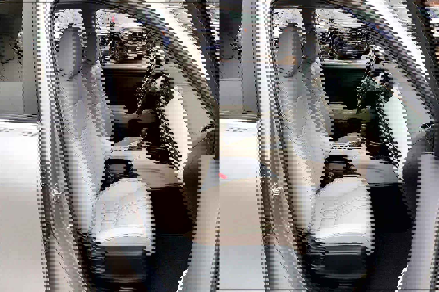 Used 2024 Honda HR-V EX-L image 7