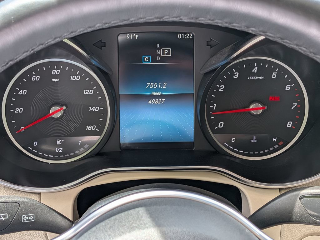 Used 2022 Mercedes-Benz GLC 300 4MATIC w/ Premium Package Lite image 19