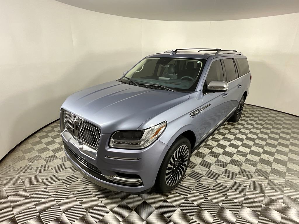 Used 2021 Lincoln Navigator L Black Label w/ Cargo Convenience Package AWD/4WD image 9