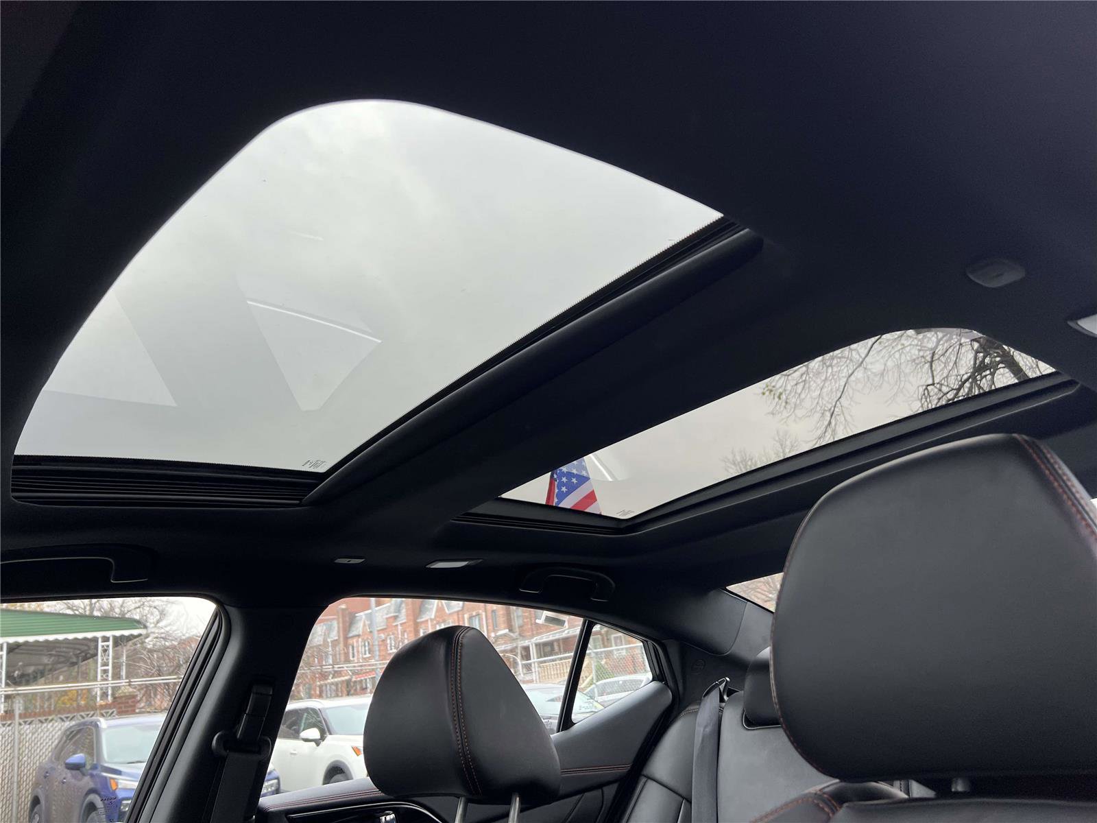 Used 2023 Nissan Maxima SR w/ Sport Mat Group image 27