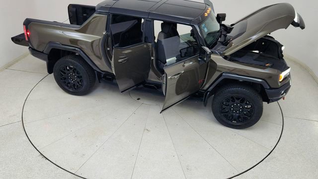 Used 2025 GMC Hummer EV 2X w/ LPO, Sport Package image 87