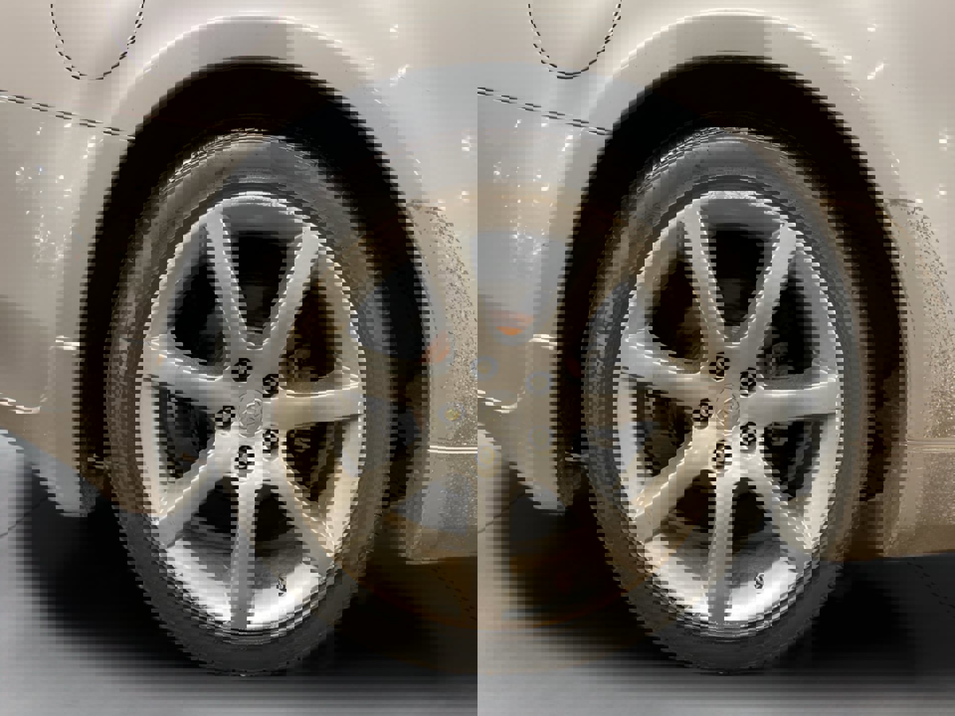 Used 2004 INFINITI G35 Coupe w/ Premium Pkg image 19