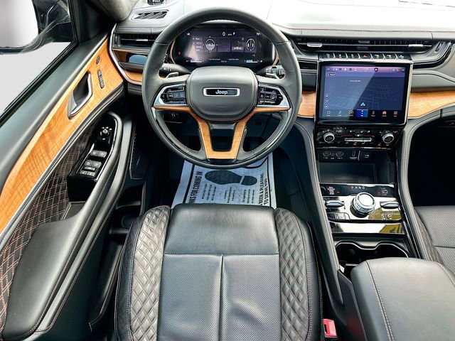 Used 2022 Jeep Grand Cherokee Summit image 24