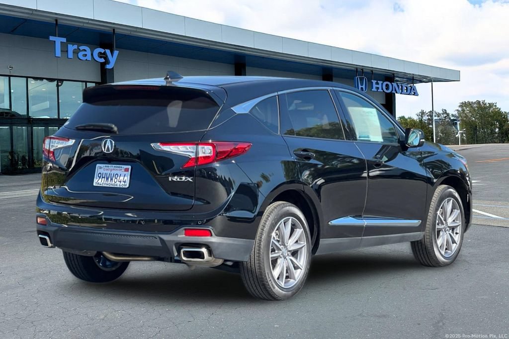 Used 2023 Acura RDX FWD w/ Technology Package image 6
