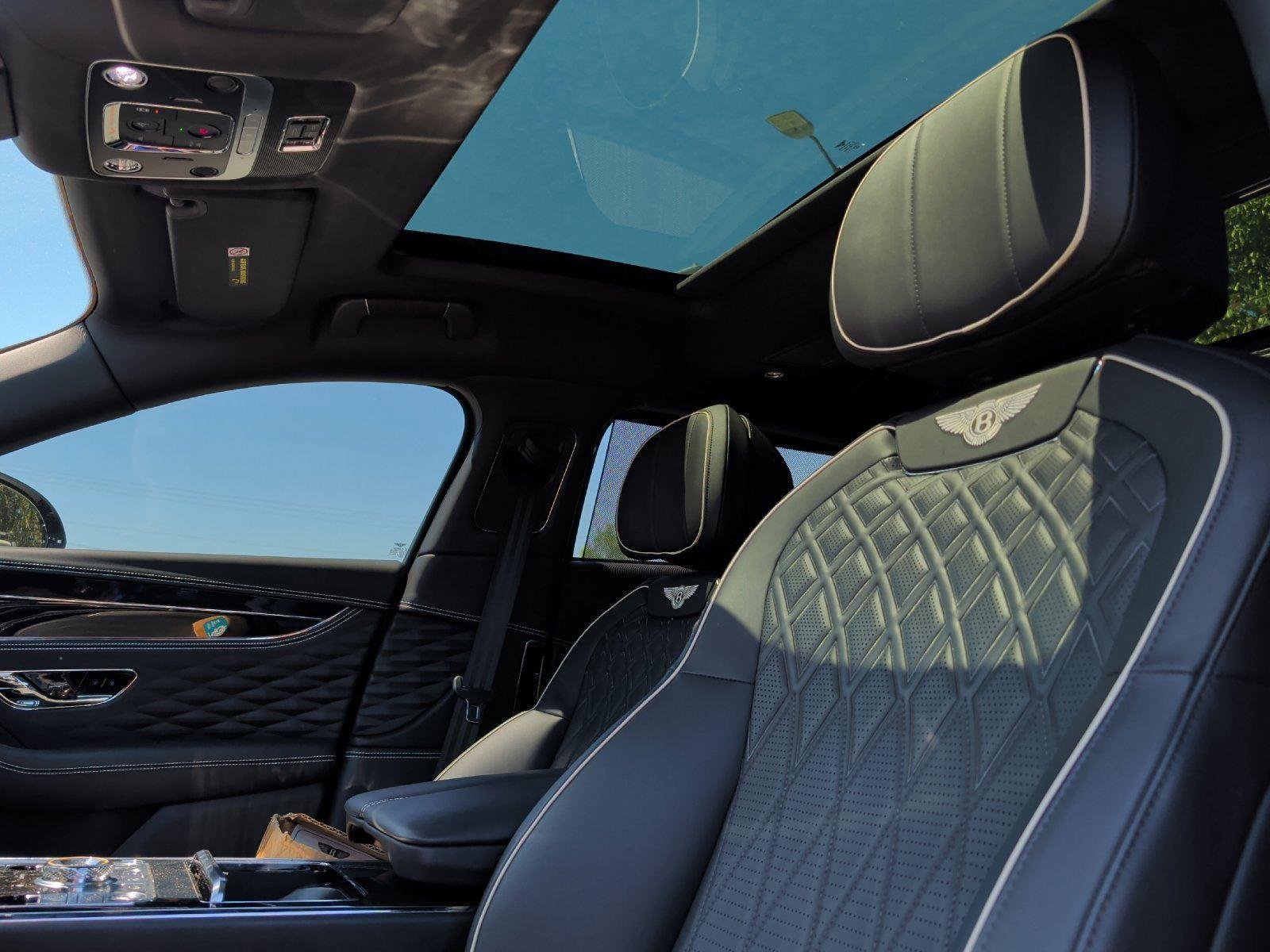 Used 2021 Bentley Flying Spur V8 AWD/4WD image 38