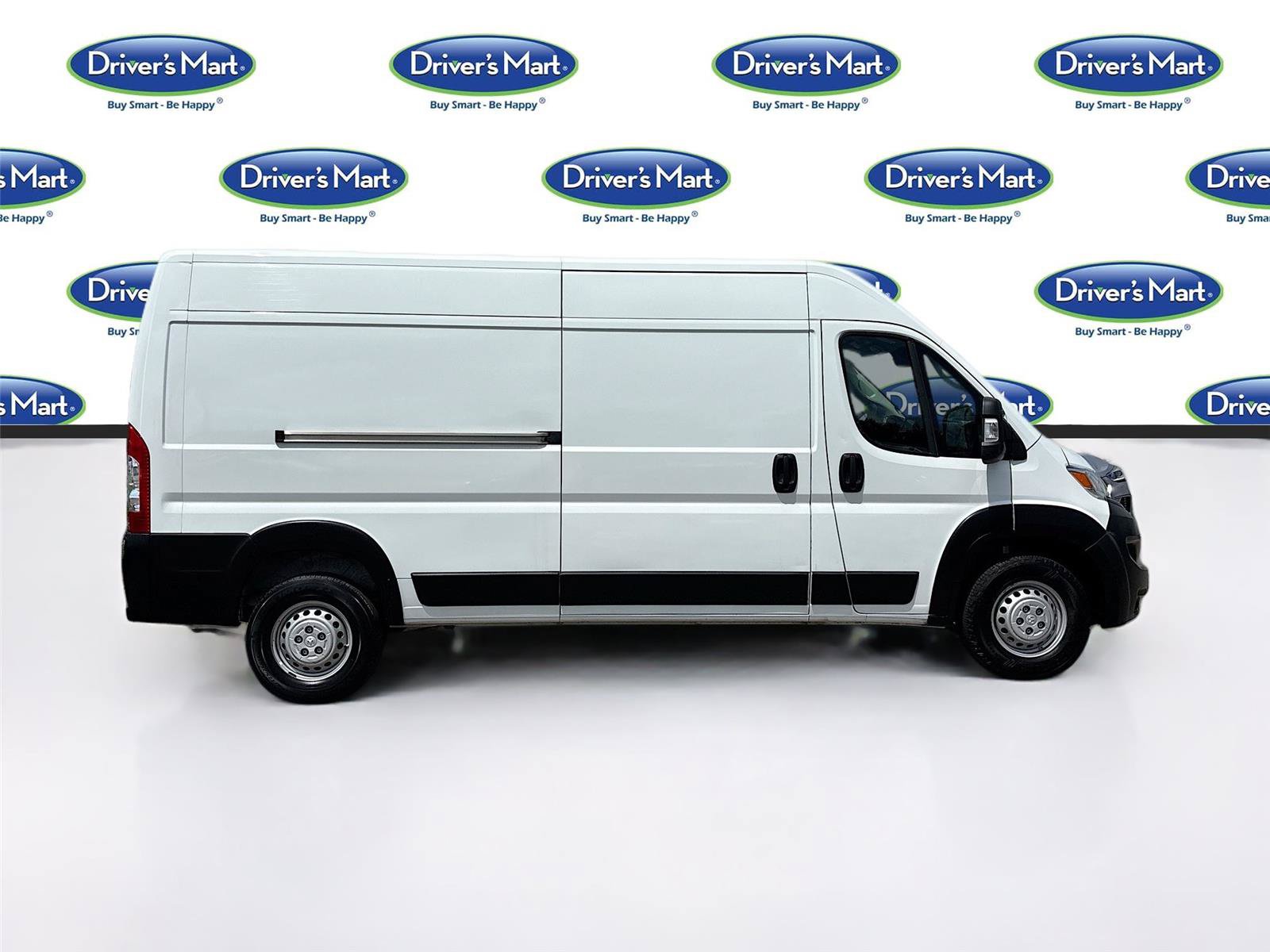 Used 2025 RAM ProMaster 2500 w/ Convenience Group FWD image 8