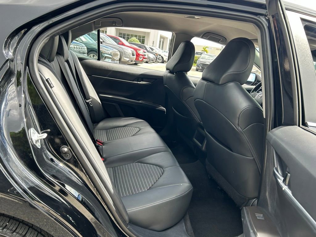 Used 2023 Toyota Camry SE image 35