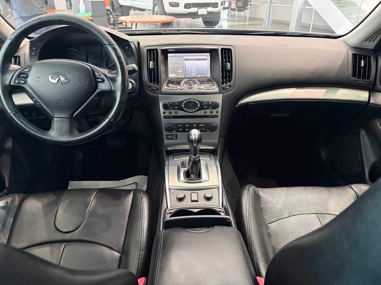 Used 2011 INFINITI G25 x w/ Moonroof Pkg AWD/4WD image 17