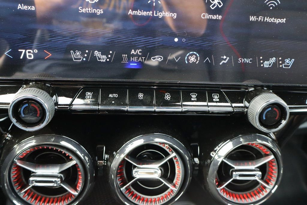 New 2025 Chevrolet Blazer EV RS image 13