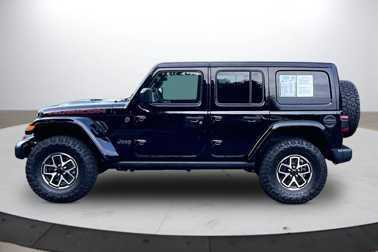 Used 2024 Jeep Wrangler Unlimited Rubicon w/ Technology Group AWD/4WD image 5