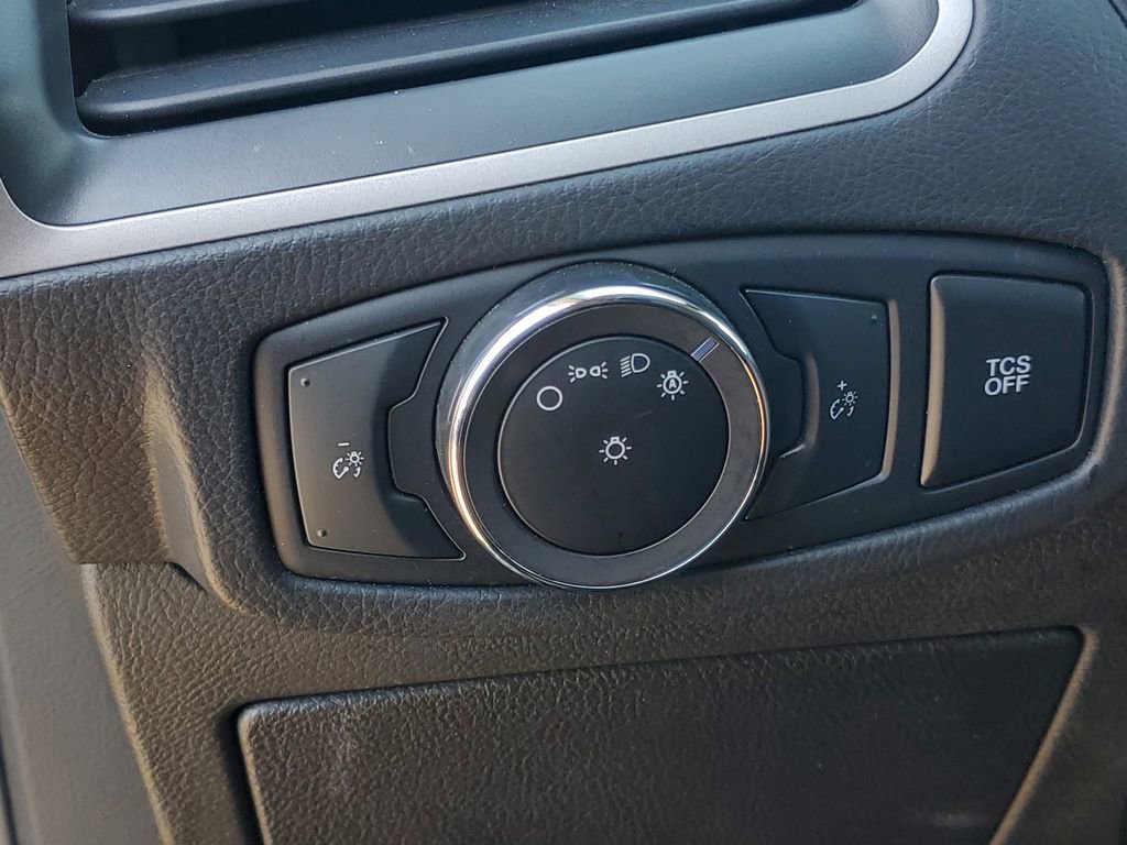 Used 2023 Ford Edge SEL image 14