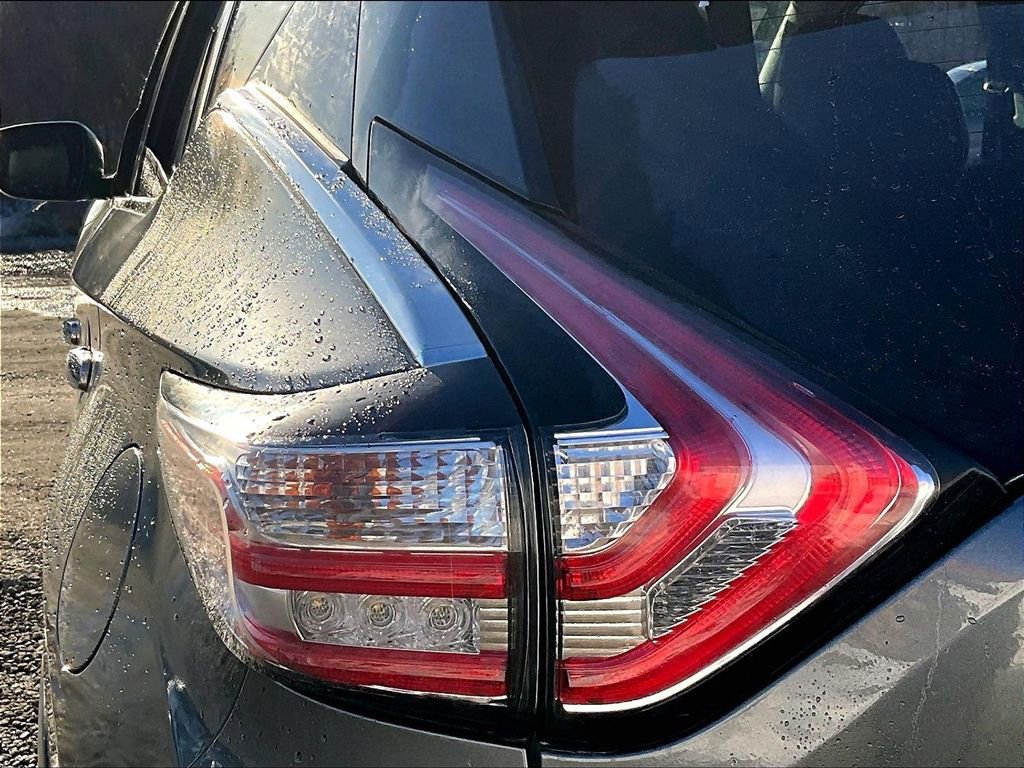 Used 2016 Nissan Murano S w/ Navigation Package image 28