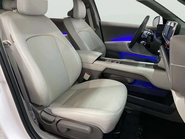 Used 2025 Hyundai Ioniq 6 SEL RWD image 76