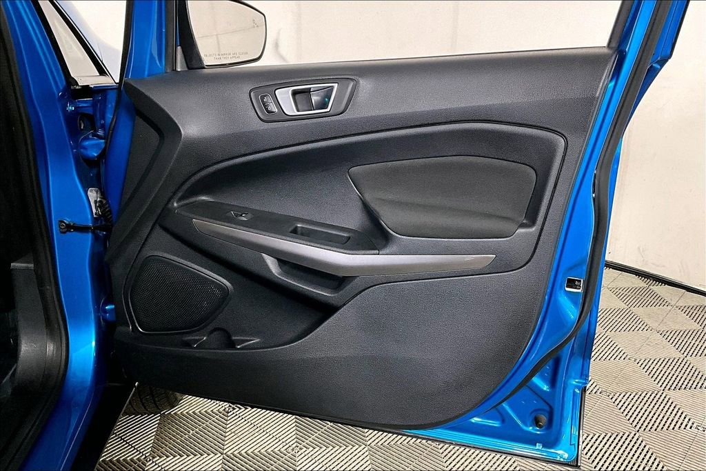 Used 2018 Ford EcoSport SE w/ SE Convenience Package image 24