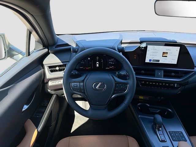 New 2026 Lexus UX 300h FWD image 17