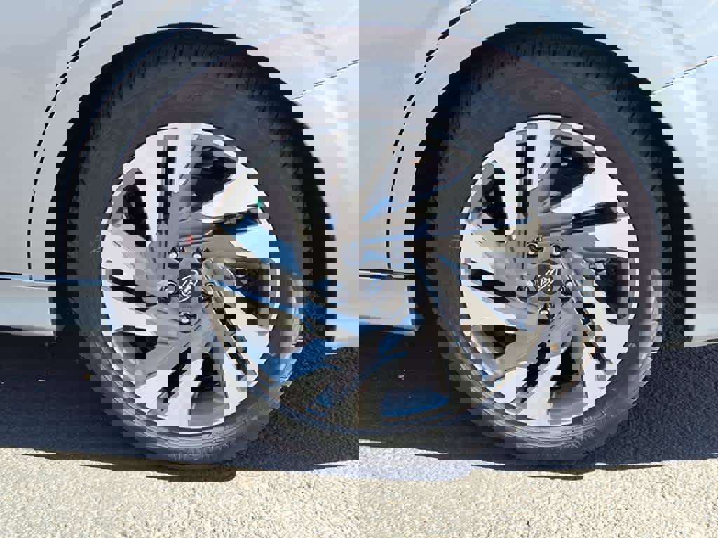 New 2025 Subaru Legacy Limited image 12