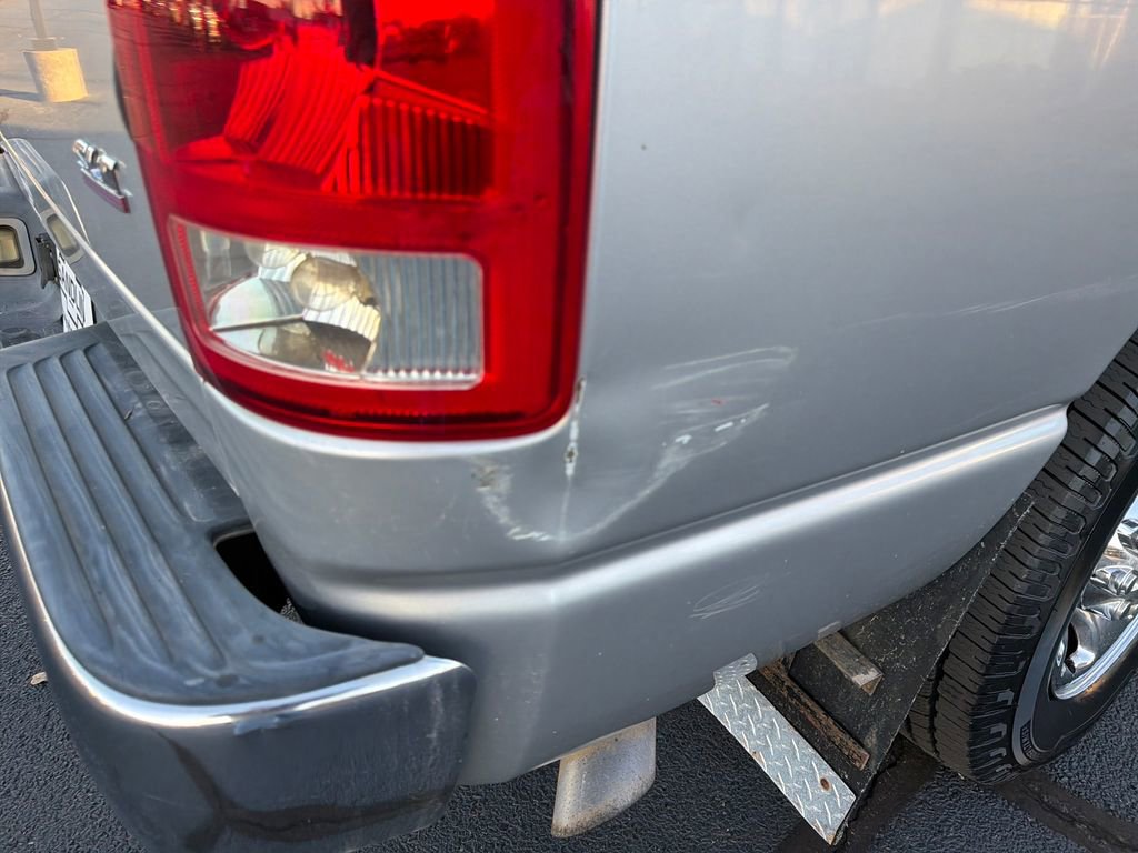 Used 2004 Dodge Ram 2500 Truck SLT image 38