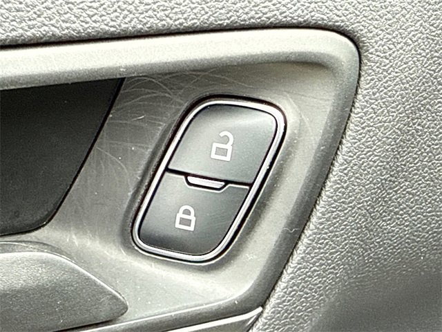 Used 2023 Ford Escape FWD image 19