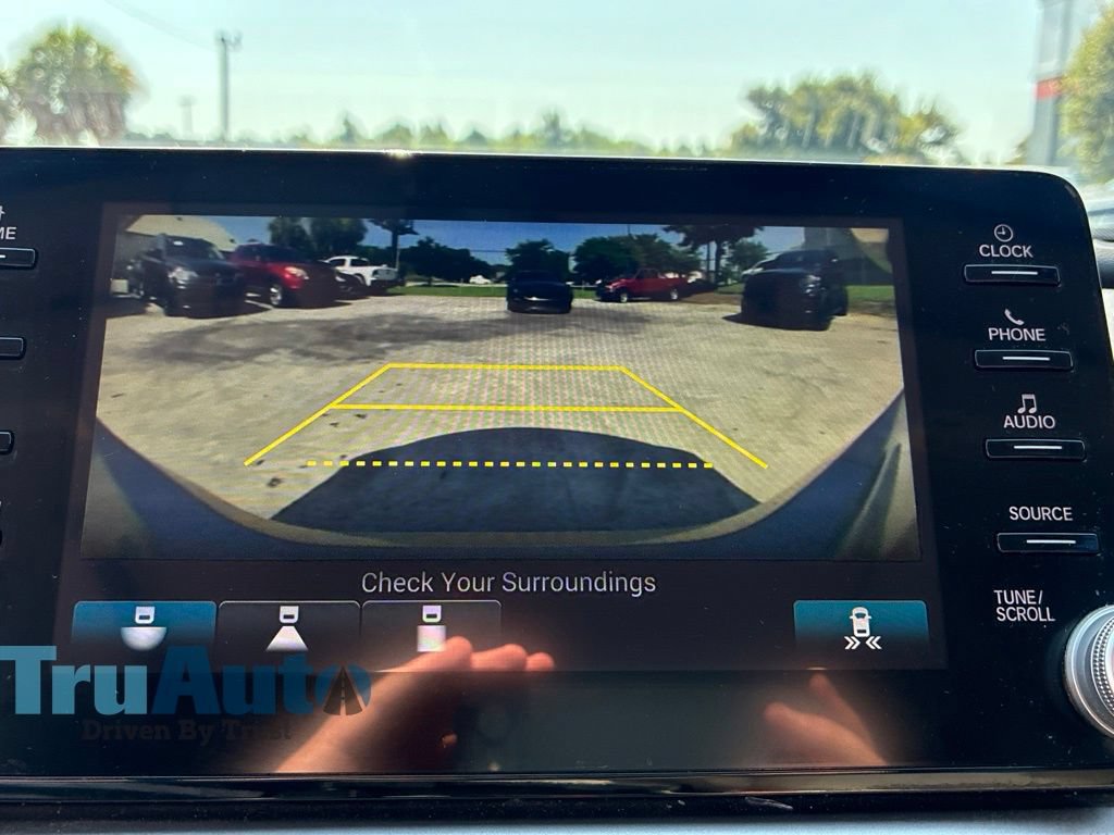 Used 2019 Honda Accord EX image 19