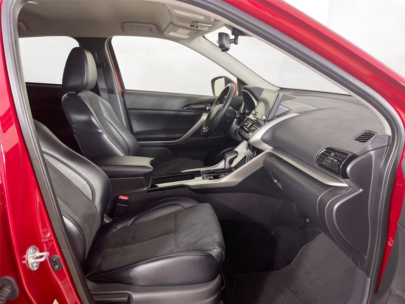 Used 2024 Mitsubishi Eclipse Cross SE image 26