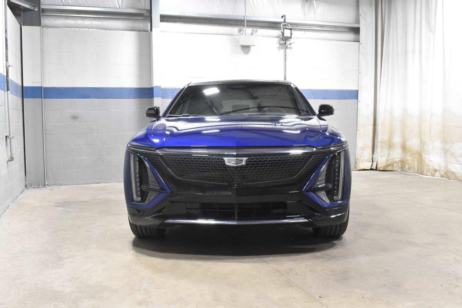 Certified 2024 Cadillac Lyriq Sport RWD image 29