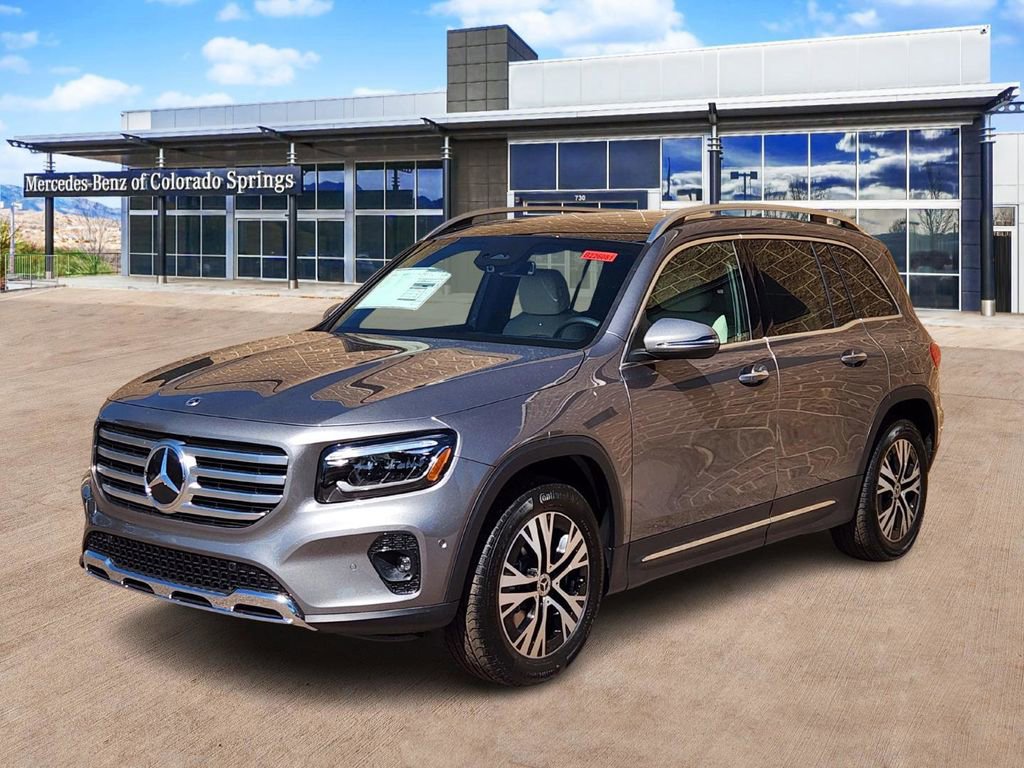 New 2026 Mercedes-Benz GLB 250 4MATIC image 3
