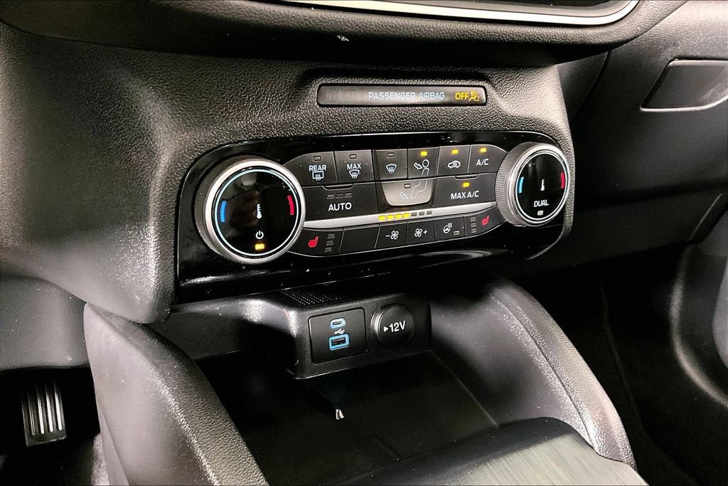 Used 2022 Ford Escape SEL w/ Technology Package AWD/4WD image 13