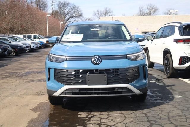 New 2026 Volkswagen Tiguan SE image 3