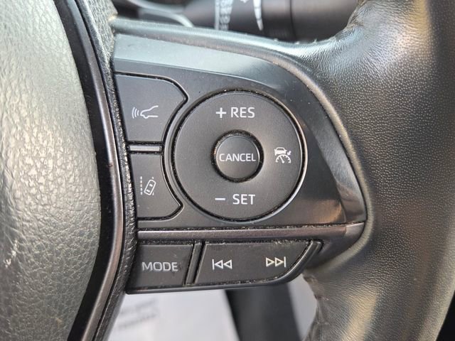 Used 2021 Toyota Camry SE FWD image 22