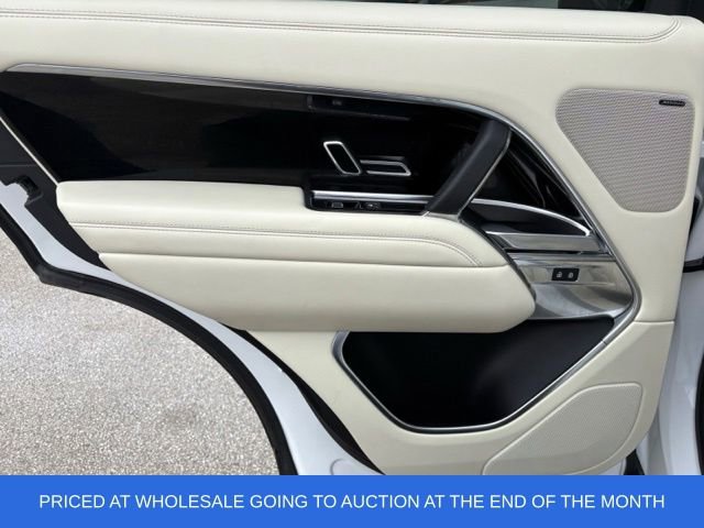 Used 2023 Land Rover Range Rover SE image 59