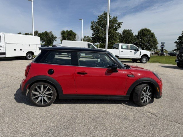 Used 2022 MINI Cooper S w/ Premium Package FWD image 10