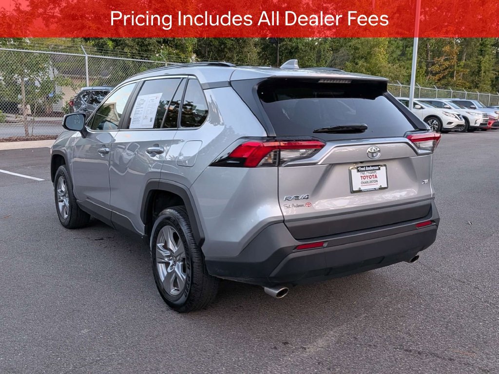 Certified 2025 Toyota RAV4 XLE FWD image 7