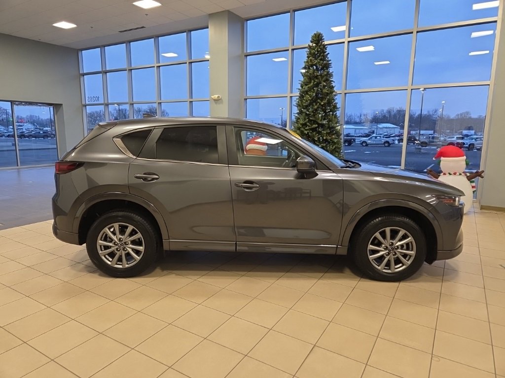 Used 2025 MAZDA CX-5 AWD 2.5 S w/ Preferred Package image 6