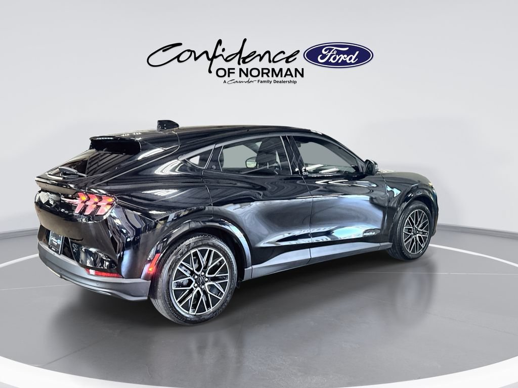 Used 2025 Ford Mustang Mach-E Premium RWD image 9
