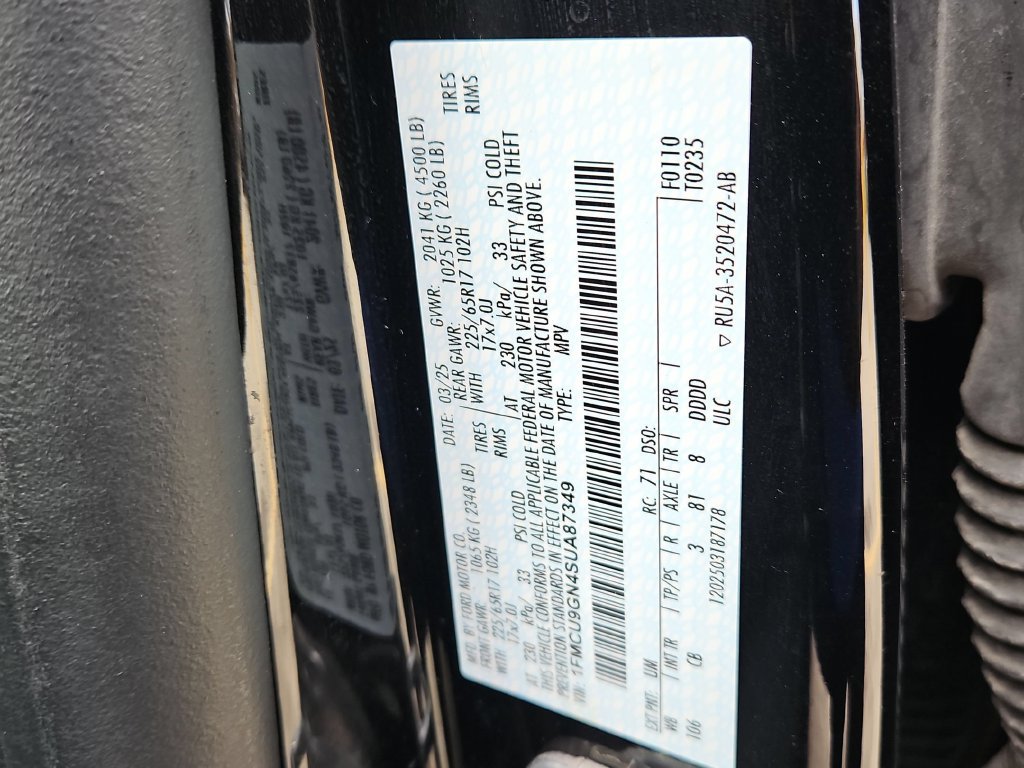 Used 2025 Ford Escape Active AWD/4WD image 36