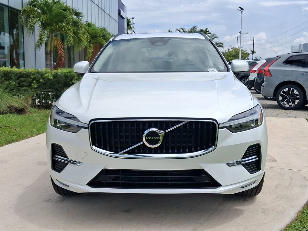 Used 2023 Volvo XC60 B5 Core w/ Protection Package Premier FWD video 2