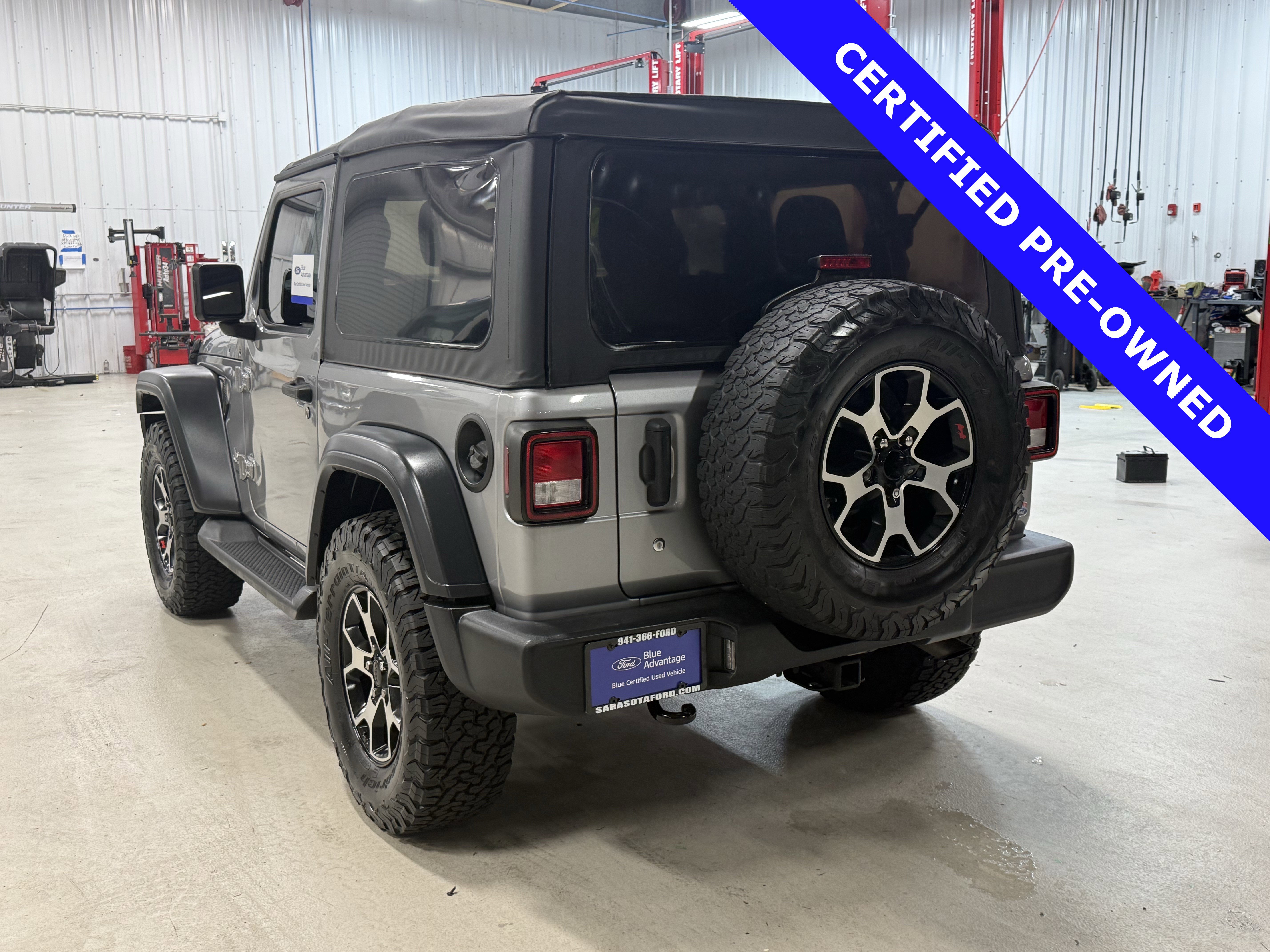 Used 2020 Jeep Wrangler Sport image 6